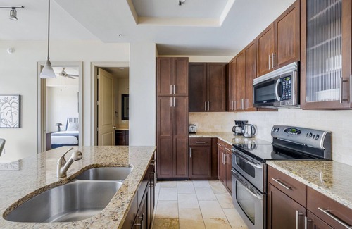 Second Street District Apartment | Blueground | Downtown Austin, pool, nr Congress Ave