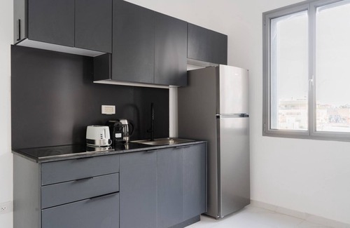 Florentin Apartment | Blueground | Florentin, Historical, Balcony (TLV-44)