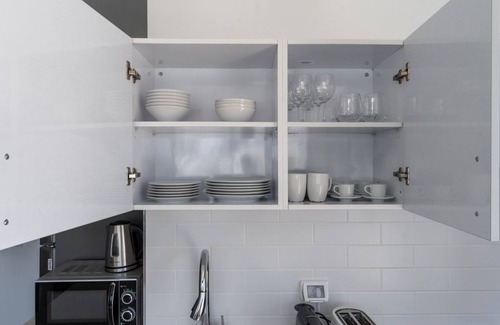 Florentin Apartment | Blueground | Florentine, City view, Top Floor (TLV-1)