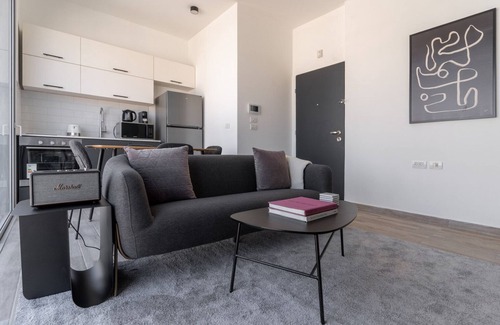 Florentin Apartment | Blueground | Florentine, Bright, 2 Balconies (TLV-18)