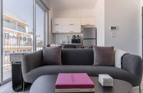 Florentin Apartment | Blueground | Florentine, Bright, 2 Balconies (TLV-18)