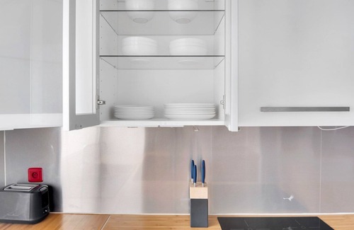 Jardin des plantes Apartment | Blueground | Jardin des Plantes, elevator