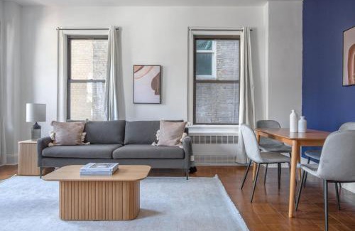 Uptown Apartment | Blueground Lenox Hill view nr Central Park NYC-1132
