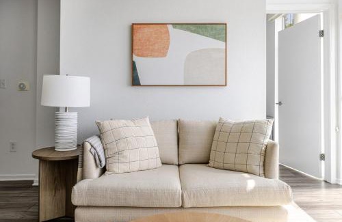 Del Rey Apartment | Blueground Marina Del Rey pool AC nr beach LAX-1324