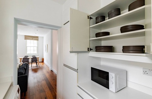 Regent's Park Apartment | Blueground | Marylebone, w/d, balcony, nr park