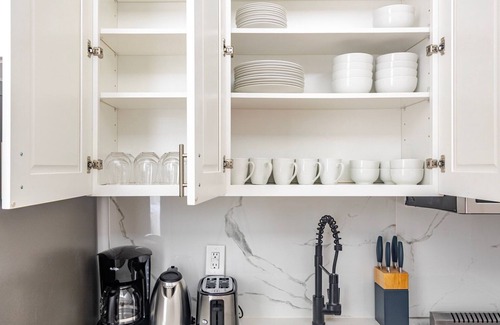 Central Park South Apartment | Blueground | Midtown West, w/d, nr Broadway