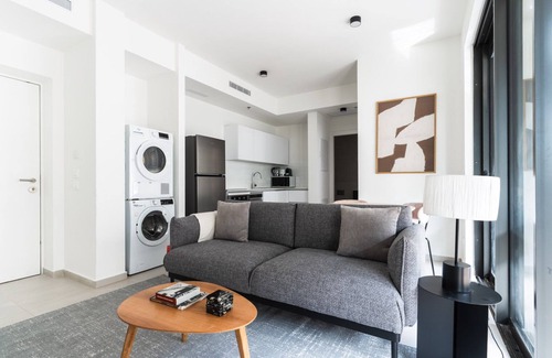 Tel Aviv Apartment | Blueground | New North, High End (TLV-61)