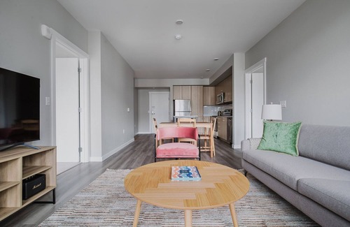 Somerset Apartment | Blueground | Newcastle, pool & w/d, nr park