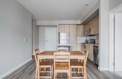 Somerset Apartment | Blueground | Newcastle, pool & w/d, nr park