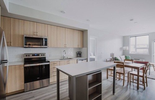 Somerset Apartment | Blueground | Newcastle, pool & w/d, nr park