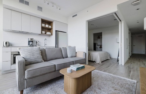 Truxton Circle Apartment | Blueground | NoMa 1bd apartment