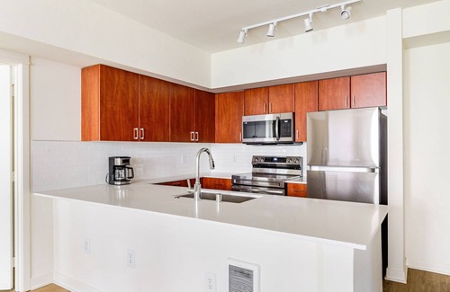 Northwest Bellevue Apartment | Blueground | NW Bellevue, gym & bbq, nr park
