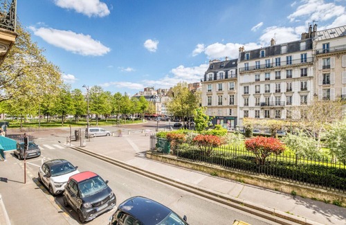 Quartier de la Plaine-de-Monceaux Apartment | Blueground | Pereire, nr Parc Monceau