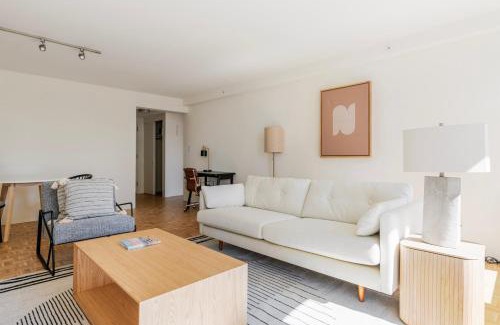 Prudential - St. Botolph Apartment | Blueground Prudential St Botolph view nr Boston Public Garden BOS-1218