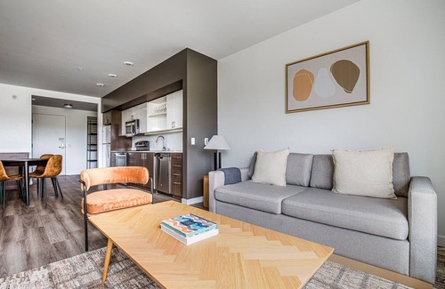 Overlake Apartment | Blueground | Redmond, bbq & w/d, nr park