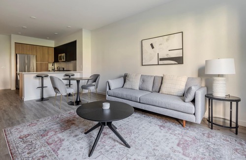 Newhall Apartment | Blueground | Santa Clara, washer, nr Central Park