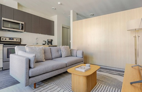 South Lake Union Apartment | Blueground | South Lake Union, garden, nr Lake Union Park