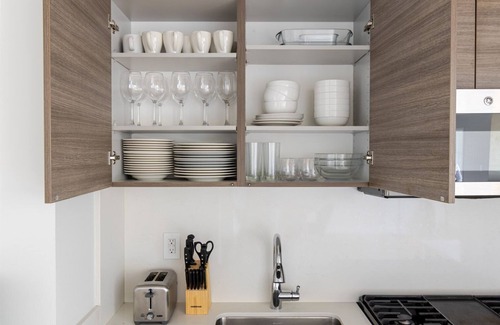 Sutton Place Apartment | Blueground | Sutton Place, view, nr Central Park