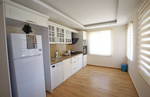 Kadriye Villa | BlueHomes 3 Bedroom Private Pool Villa Grand-1