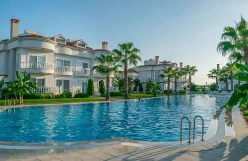 Kadriye Villa | BlueHomes Apartment's E6