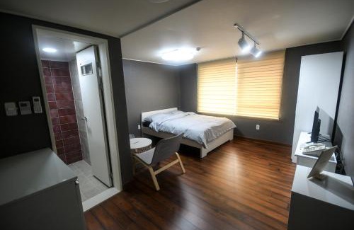 Bupyeong House | Bluehum Guest house