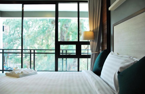 Cha-am Hotel | Bluemoon