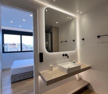 Piraeus Apartment | BlueMotion - CruiseNest Complex