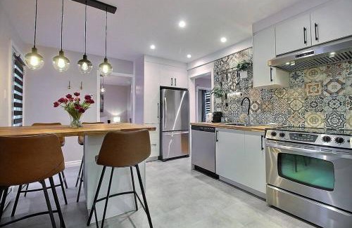 La Cite-Limoilou Apartment | Bluenose