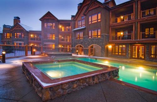 Four O'Clock Apartment | BlueSky Breckenridge