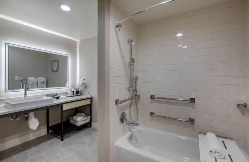 Southeast Torrance Hotel | Bluestem Hotel Torrance Los Angeles, an Ascend Collection Hotel