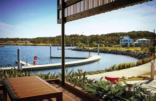 Gold Coast Villa | Bluewater Retre
