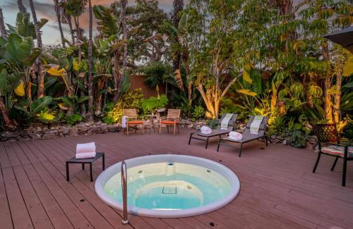 East Mesa Villa | Bluewater Retreat by Paradise Retreats