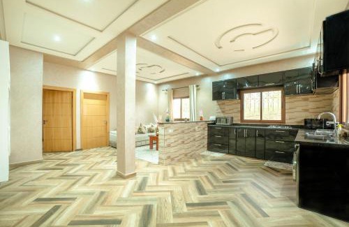 Aghouatim Villa | Blumen Villa