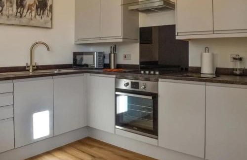Boxgrove Apartment | Blundens Holiday Lets - Kellingley