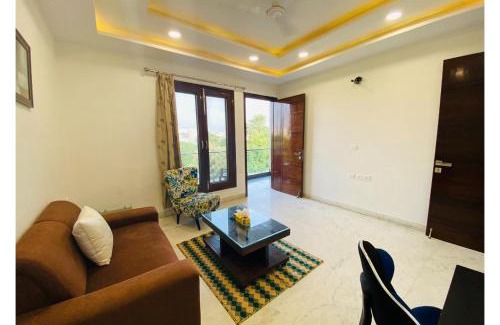New Delhi Apartment | BluO 1BHK City Centre - Balcony, Lift, Terrace