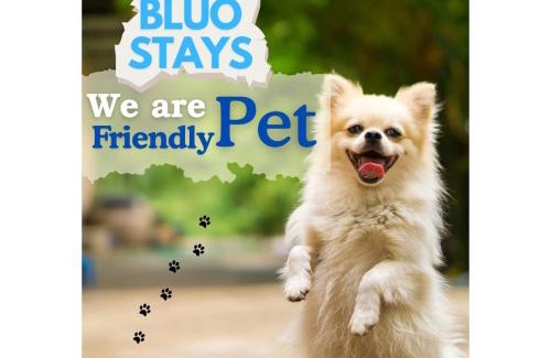 Greater Kailash Apartment | BluO 3BHK M Block Mkt - Lift, Balcony, Parking