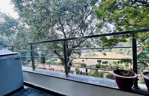 Sheikh Sarai Apartment | BluO Park Facing 3BHK -Lift, Balcony, Parking