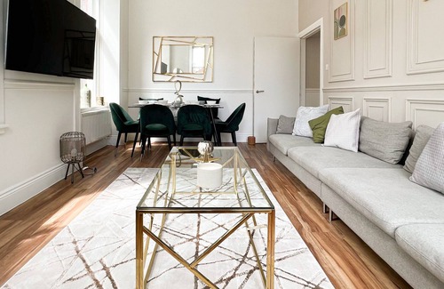 City Centre Glasgow Apartment | Blythswood Apartment 3