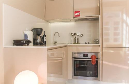 Centro / Baixa Apartment | BmyGuest - Cardosas Stylish Apartment