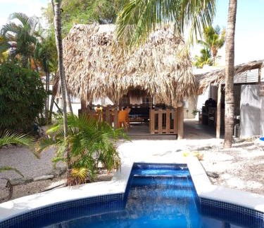 Playa Bed & Breakfast | BnBBonaire near the ocean