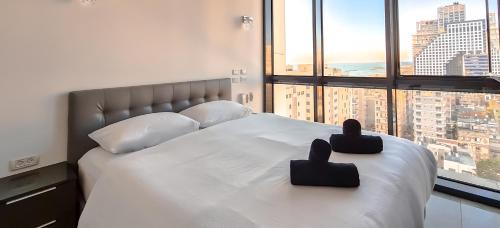 Kerem HaTeimanim Apartment | BnBIsrael Apartments - HaYarkon Diamant