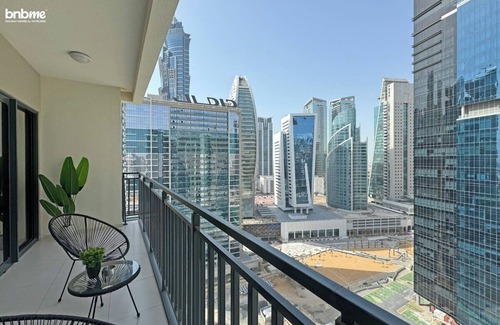 Downtown Dubai Apartment | bnbme | Stylish High-floor Apt | 10 Min to Burj Khalifa