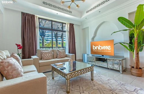 Downtown Dubai Apartment | bnbmehomes - Traditional meets modern in Downtown - 5041
