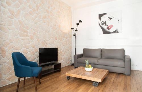Bonne-Nouvelle Apartment | BnBNova - 1BR - Quartier Montorgueil & Pompidou