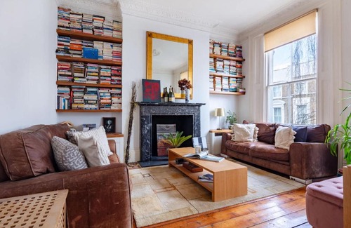 Colville Apartment | BnBNova - 2BR Duplex - Notting Hill & Portobello