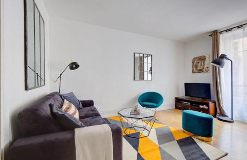 Quartier du Gros-Caillou Apartment | BnBNova - Eiffel Tower & Champ de Mars