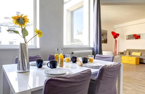 Paris City Center Apartment | BnBNova - Palais Royal & Louvre - 1BR