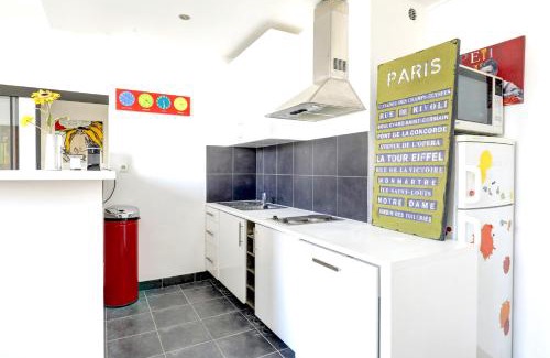 Paris City Center Apartment | BnBNova - Palais Royal & Louvre - 1BR