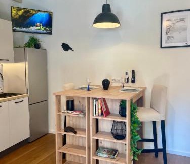 Sesto Calende Apartment | Bnbook Suite Leonardo
