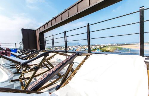 Seongsan House | BnSun Pension